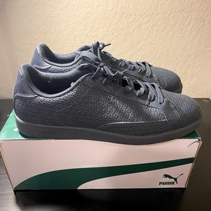 Men’s Pumas / Match Emboss / New Navy